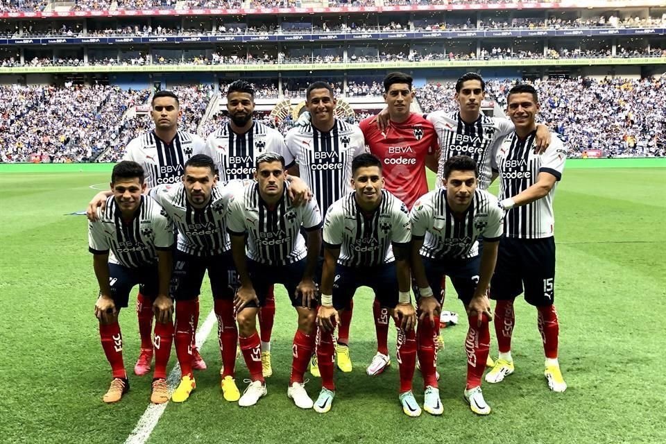 Así saltó Rayados al partido.