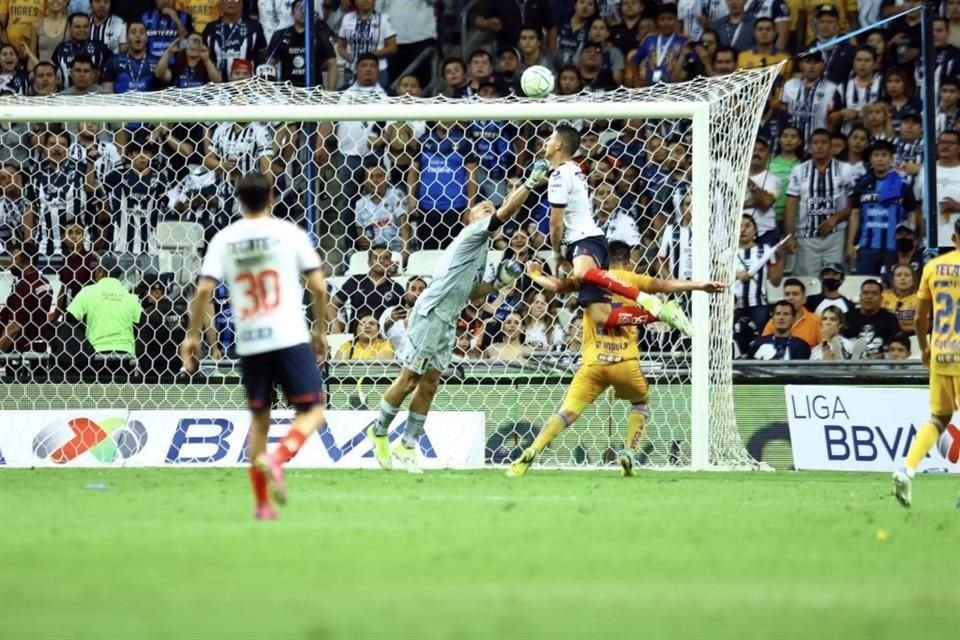 Observa las imágenes del segundo tiempo en el 0-0 del Clásico Regio.