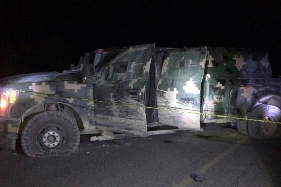 La autoridad informó que se aseguró una camioneta Superduty con camuflaje y que tiene blindaje artesanal denominado 'monstruo'.