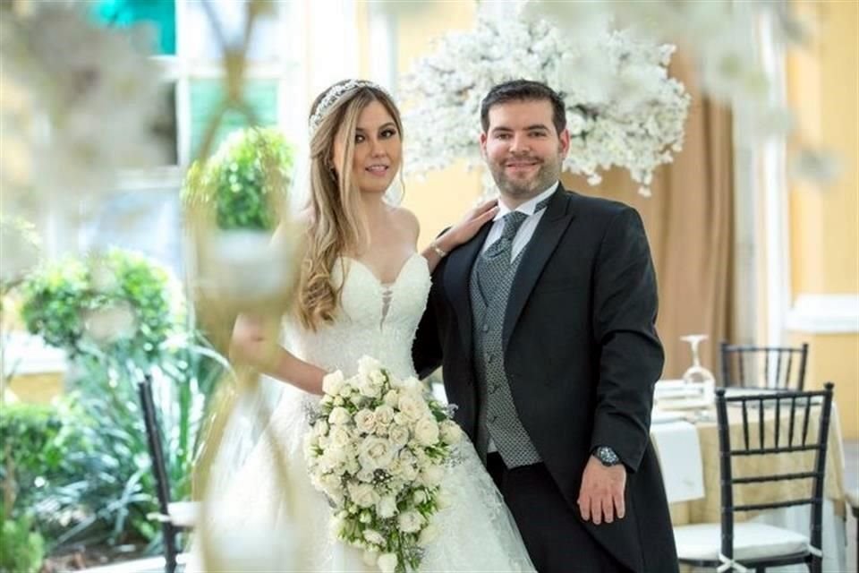 Thalía Torres y Juan José González