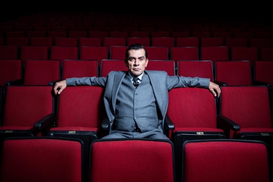 El actor Jorge Salinas se prepara minuciosamente para protagonizar 'Network'.