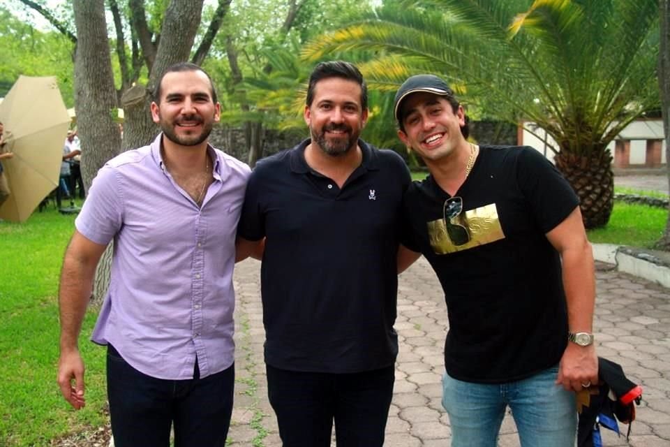 Federico Barrera, Leopoldo Urdiales Sáenz y Luis González