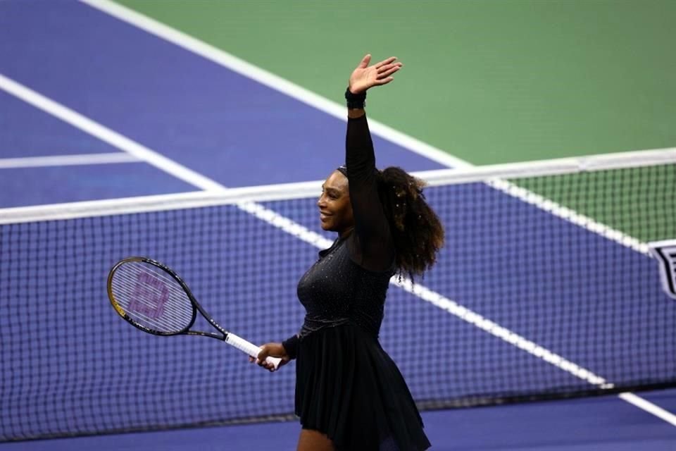 Serena Williams avanzó este miércoles a tercera ronda del Abierto de Estados Unidos.