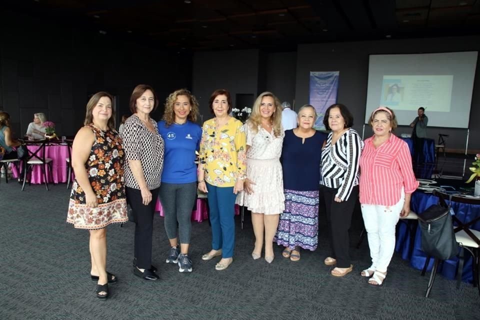 Zulema Morales, Rosario Pedraza de Peña, Patricia Garza de Díaz, Blanca Gaytán de Macías, Lorena Villarreal, Consuelo Rojas, María Teresa Rojas y Ofelia Casas