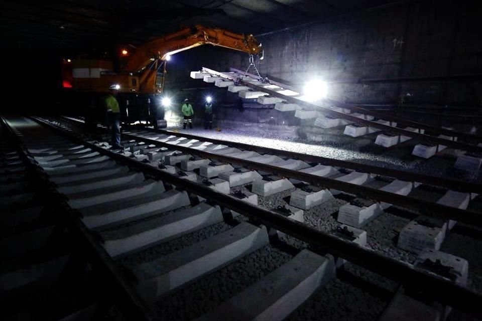 Claudia Sheinbaum anunció que la obra de rehabilitación de la Línea 1 del Metro tiene un avance de 15 por ciento y finalizará en 2023.