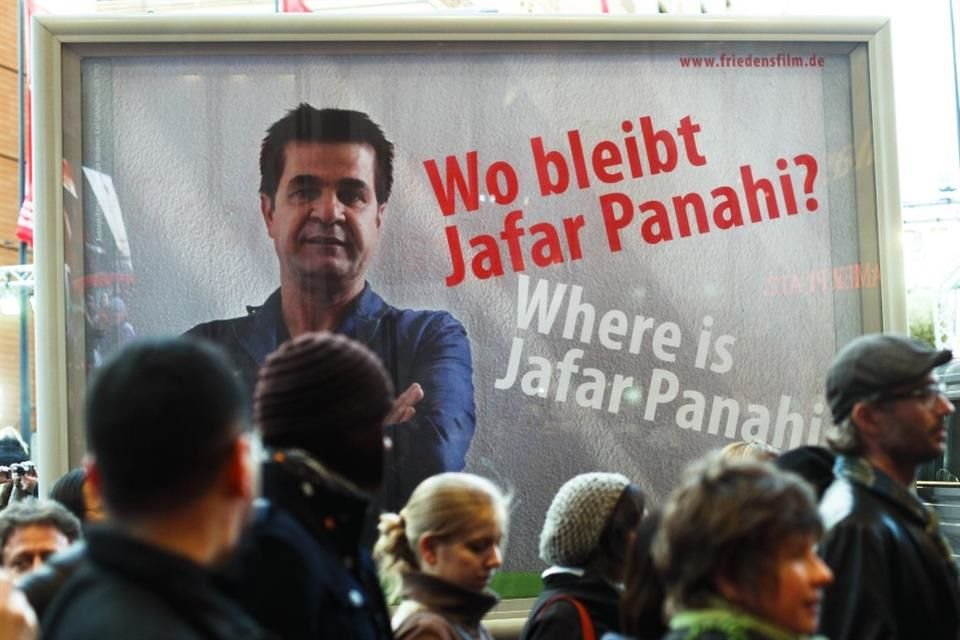 El cineasta iraní Jafar Panahi firmó una misiva donde consideró lamentable el hecho de ser visto como un 'criminal' en su País.