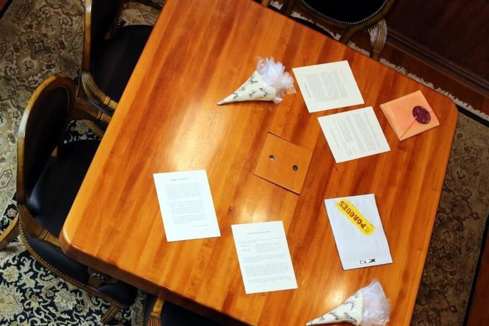 Obra de la muestra de la artista Rosemarie Thommen, 'Tiempo / Memoria. Libros de autor', un trabajo multidisciplinario que realizó durante la pandemia.