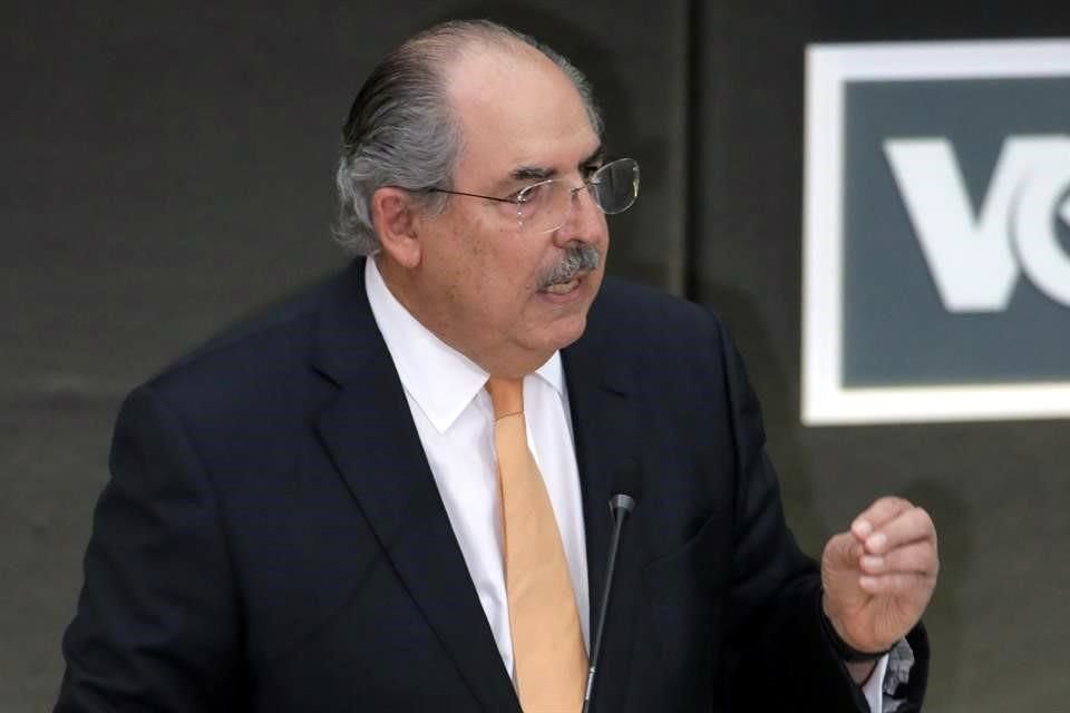 Salvador Benítez propuso nombrar representantes ciudadanos en ocho sectores del Municipio para que decidan sobre el desarrollo urbano.