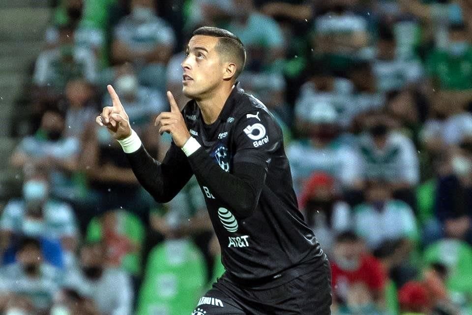 Funes Mori entró de relevo al 55', pero otra vez se fue sin anotar.