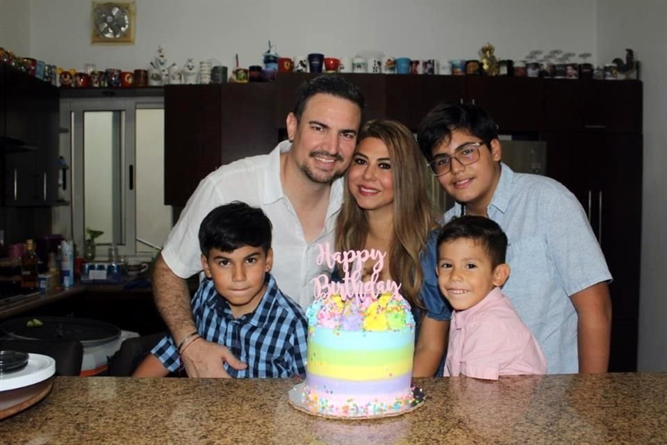 Agustín Arechiga Núñez, Ian Agechiga López, Ime López de Arechiga, Icker Arechiga López y Marcelo Arechiga López
