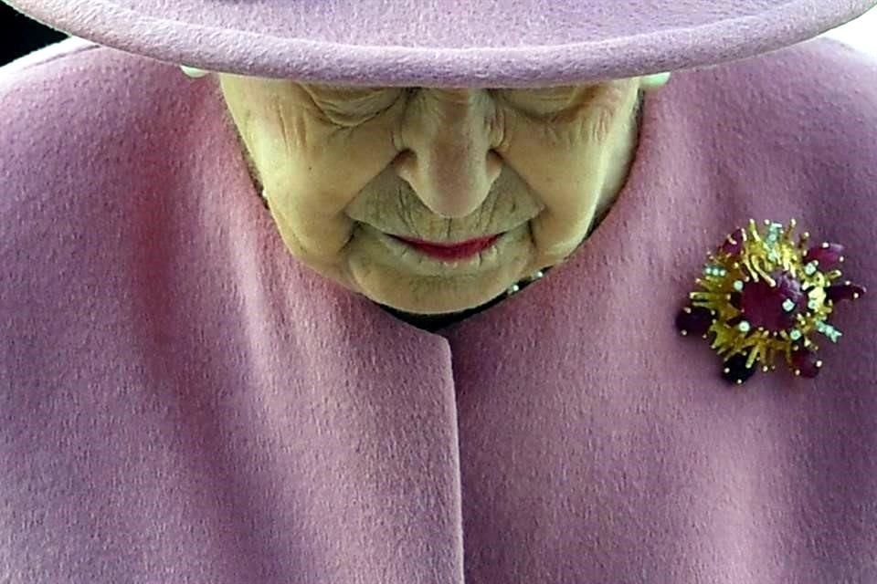 La Reina Isabel durante una visita a Salisbury, en 2020.