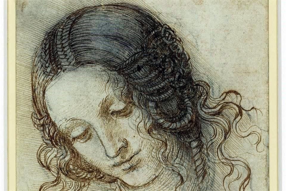 Detalle de 'La cabeza de Leda', uno de los 30 dibujos de Leonardo da Vinci que figuran en el acervo real.