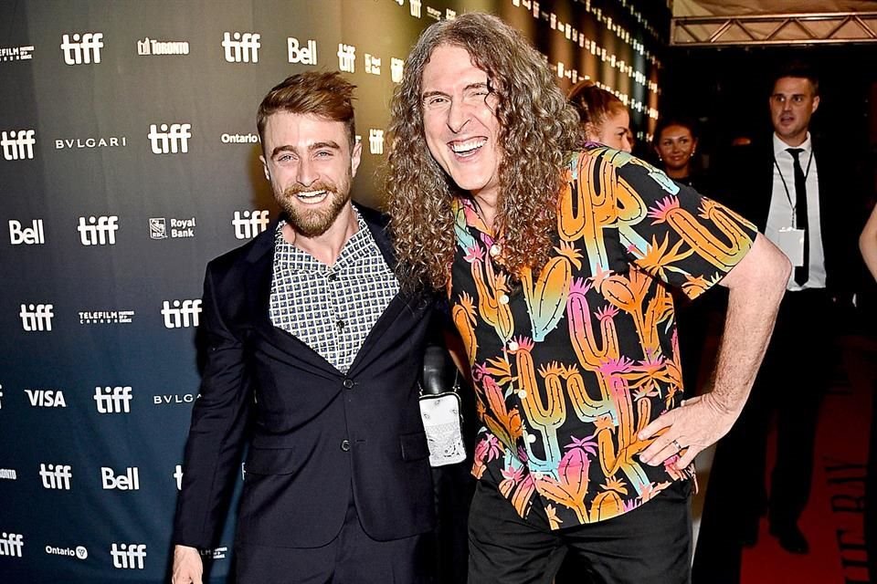 El actor Daniel Radcliffe combinó comedia, canto y actuación para poder interpretar a Al Yankovic en la película dirigida por Eric Appel.