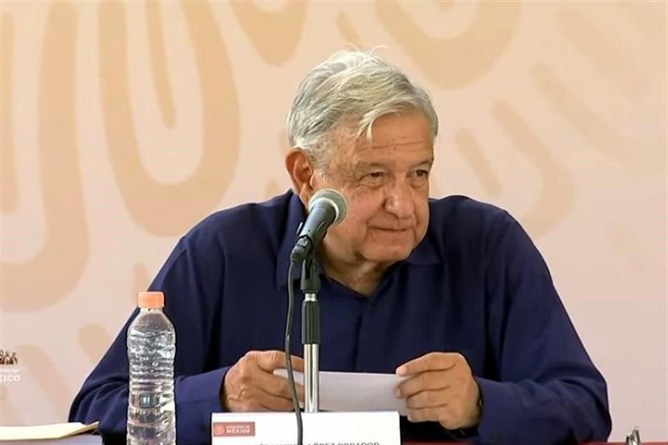 AMLO durante la entrega del 'Plan de Justicia para el Pueblo N'ayeri Del Nayar, en Nayarit.