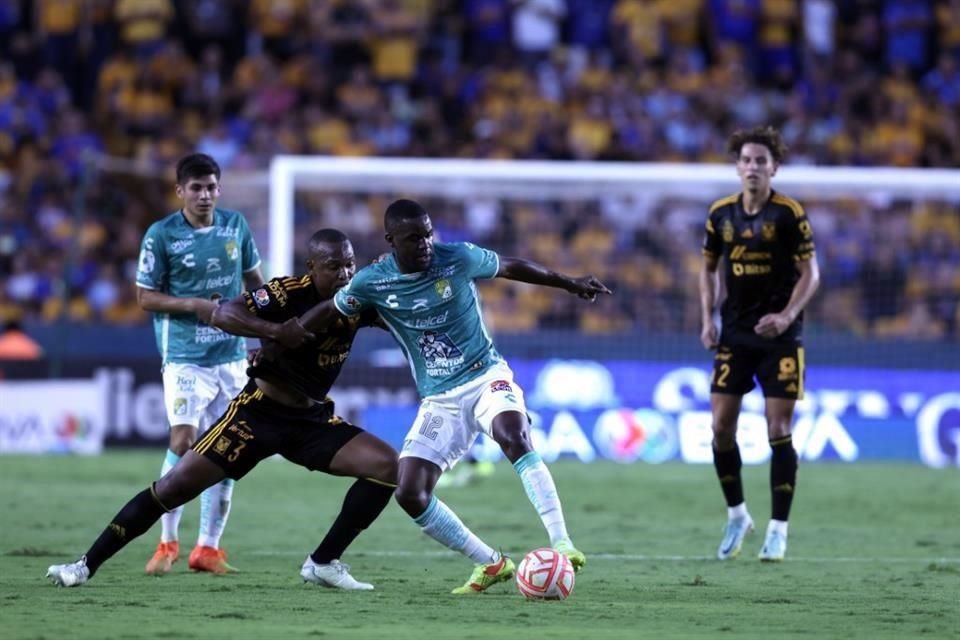 Las acciones del Tigres-León, correspondiente a la Jornada 14 del Apertura 2022.