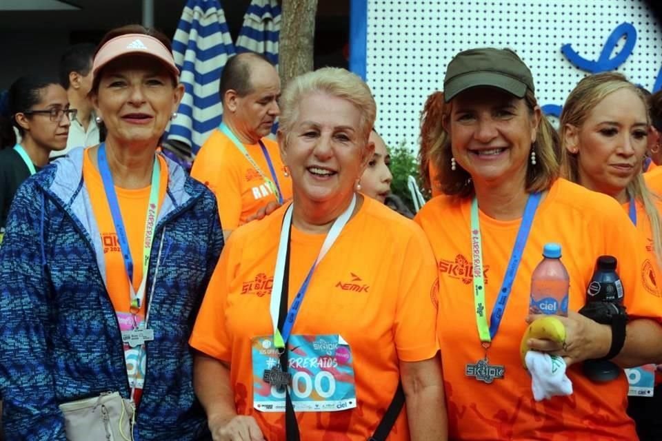 Paty Villarreal, Estela Junco de Villarreal y Estela Villarreal