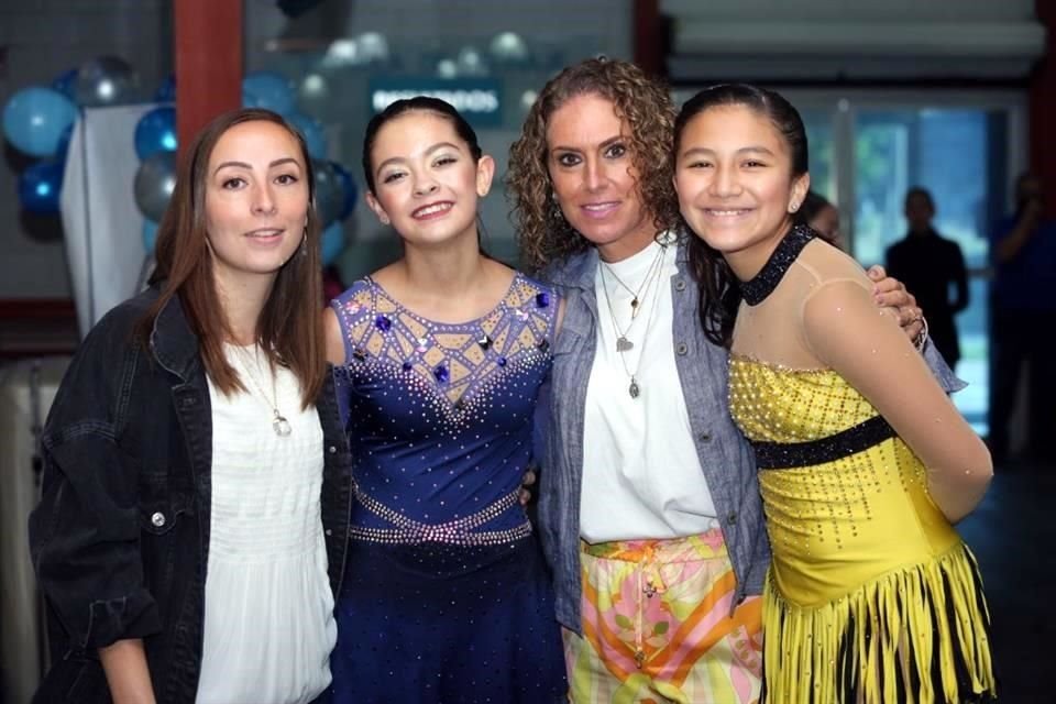 Ana Cecilia Cantú, Inés Valechine, Vero Marcos y Miranda Granados
