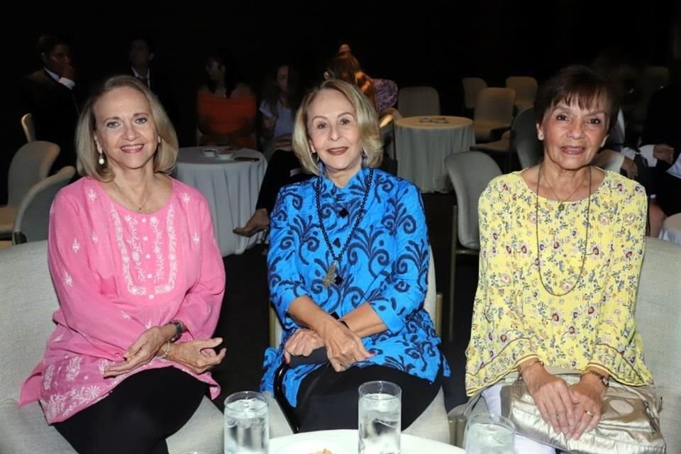 Elsa Bortoni, Lilia Pérez Madero y Margarita Ortiz de Enríquez