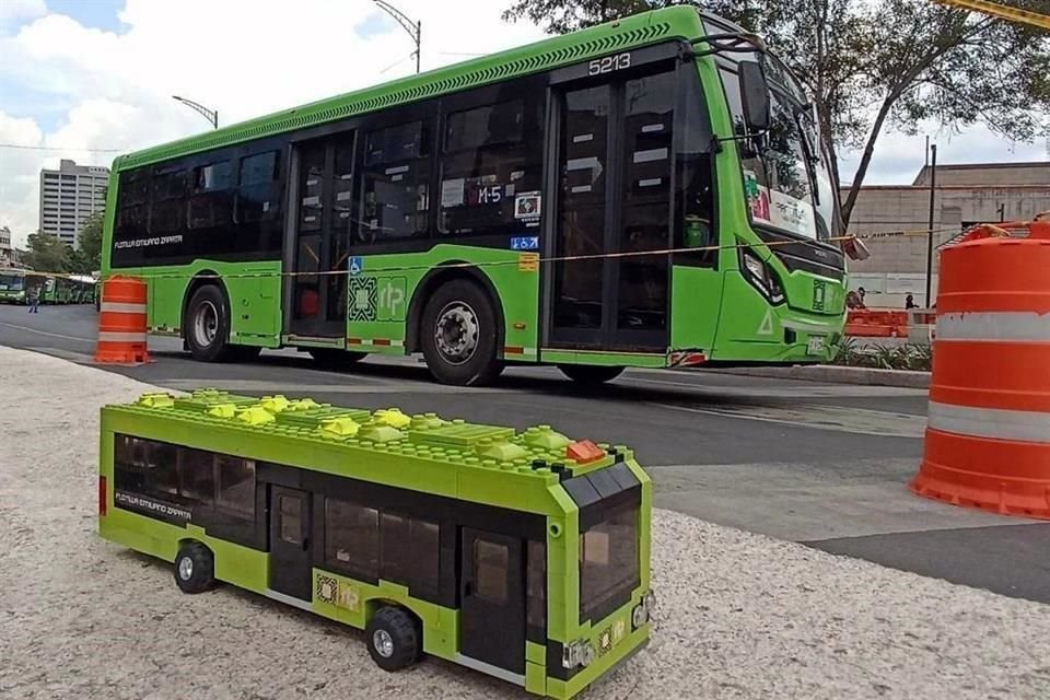 'Es un proceso complicado. Han existido distintas flotillas de RTP en la Ciudad, la gran mayoría siguen en funcionamiento, pero sus medidas varían desde los 10 a 13 metros de largo', señaló.