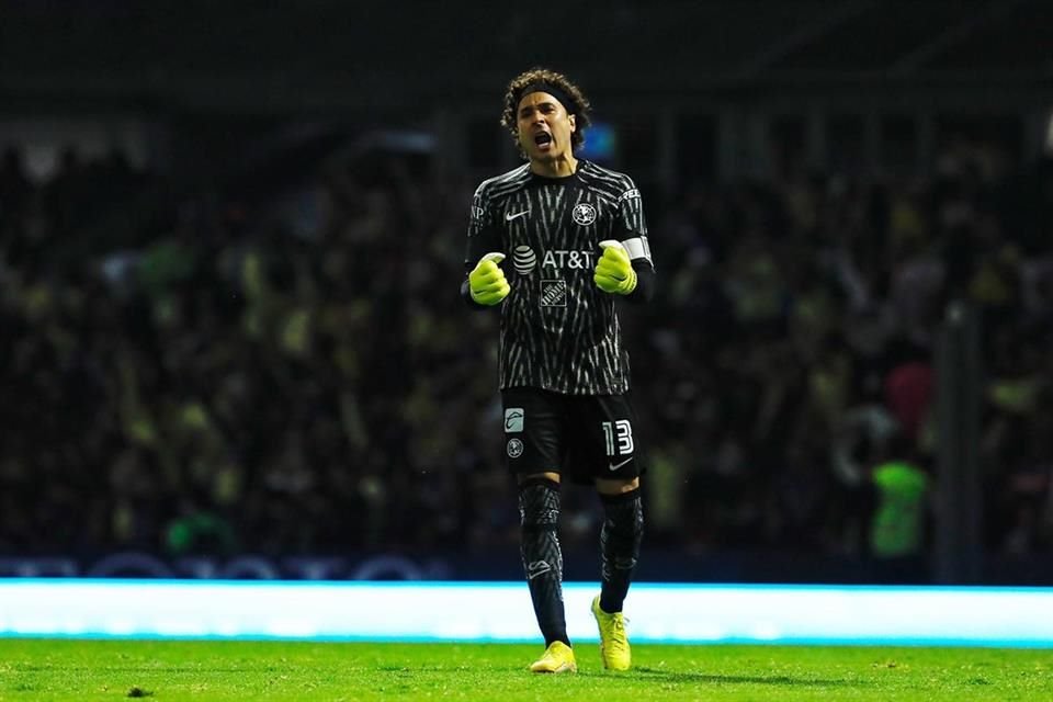 Guillermo Ochoa tuvo una destacada actuación.