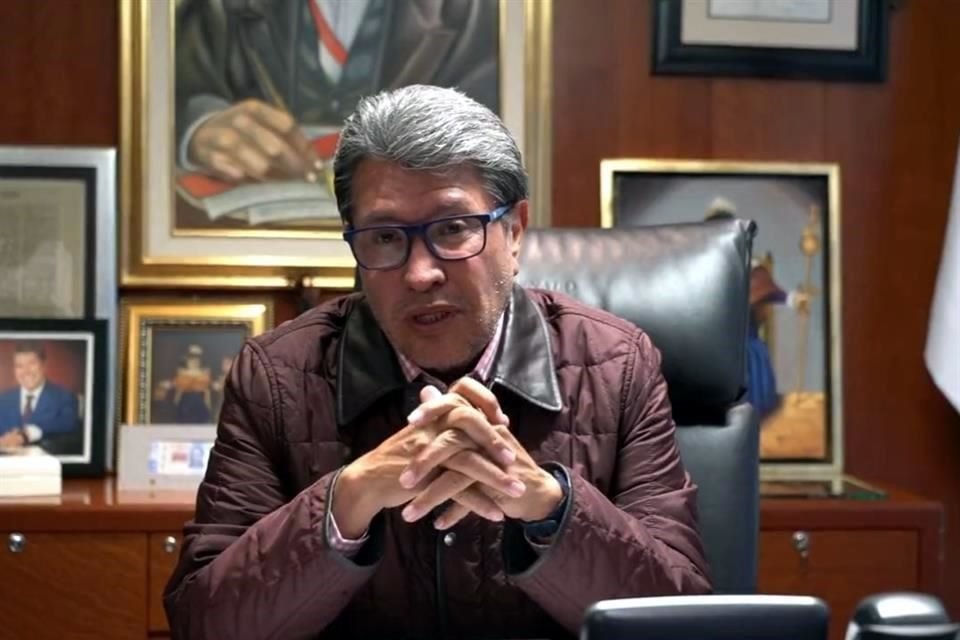El coordinador parlamentario de Morena en el Senado, Ricardo Monreal, reconoció que no hay consenso sobre la minuta para extender al Ejército en labores de seguridad.