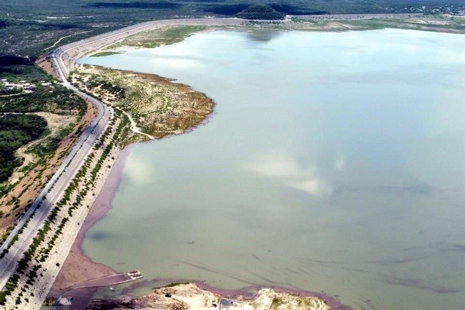 A Cerro Prieto se le dejó de extraer agua en julio pasado, cuando cayó por debajo del 1 por ciento, reactivándose su bombeo tras las lluvias durante los primeros días de este mes.