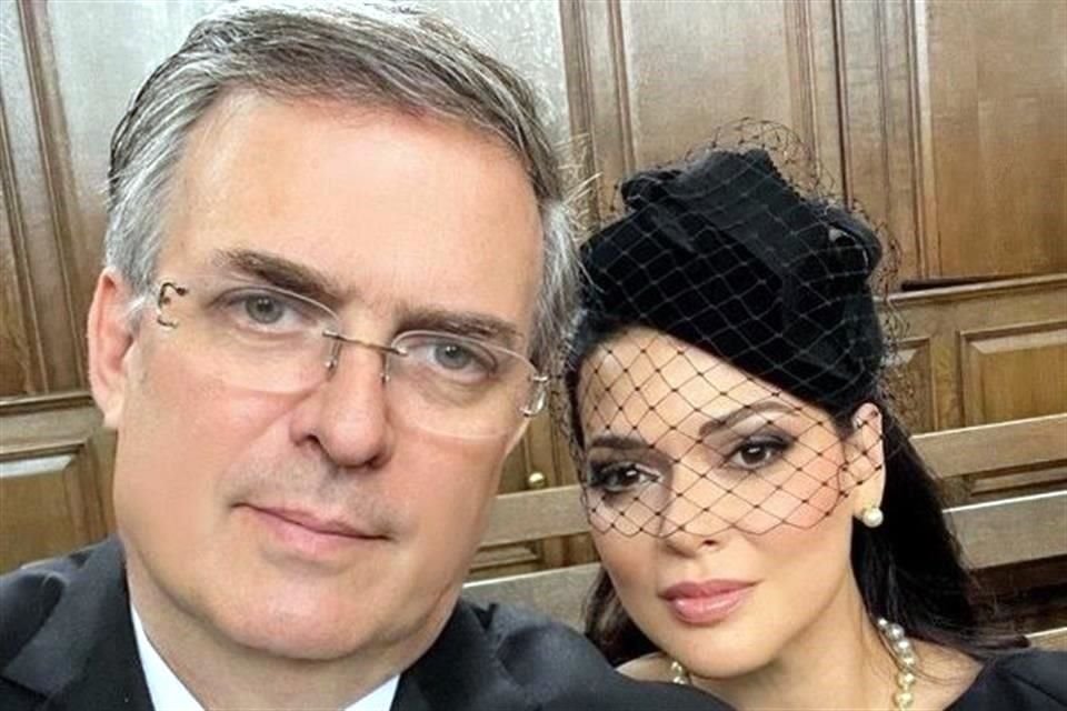 El Canciller Ebrard publicó una foto previo al Funeral de Estado de la Reina Isabel II.