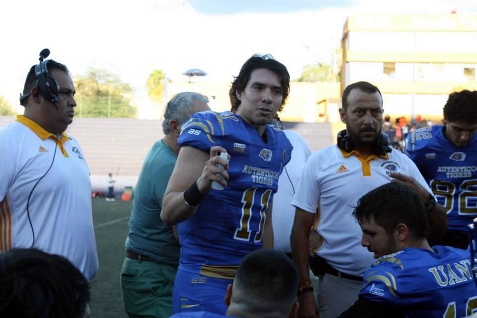 Patricio Quiroga, QB de los Auténticos Tigres