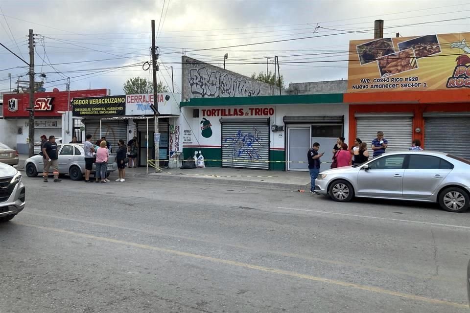 El negocio donde ocurrió la muerte de una mujer se encuentra en la Colonia Nuevo Amanecer, en Apodaca.