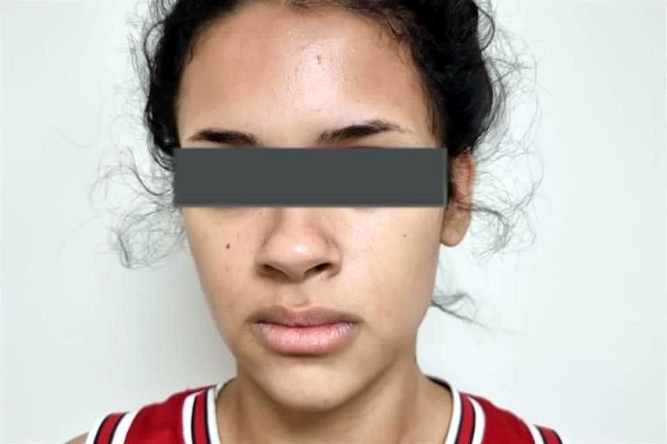 Ivone Itzel, de 19 años, fue capturada mediante una orden de aprehensión por el delito de homicidio calificado.