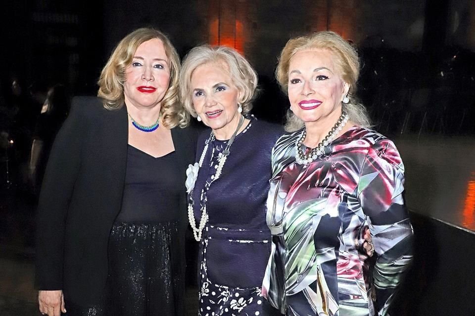 Jeannette Lozano de Clariond, Sonya Garza Raport de Santos y Adriana Garza de Santos