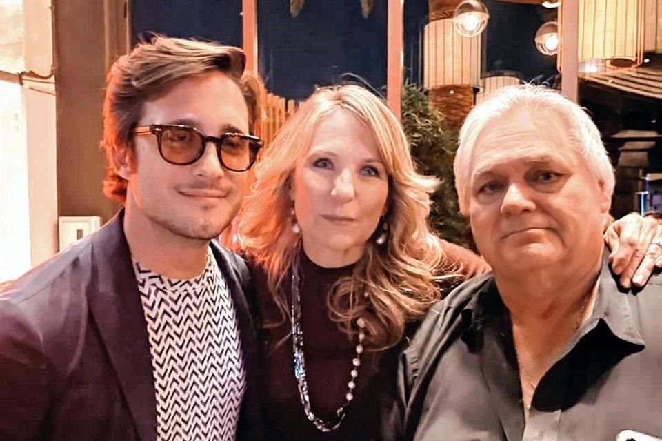 Diego Boneta, Adriana Ibarra de Bremer y Carlos Bremer