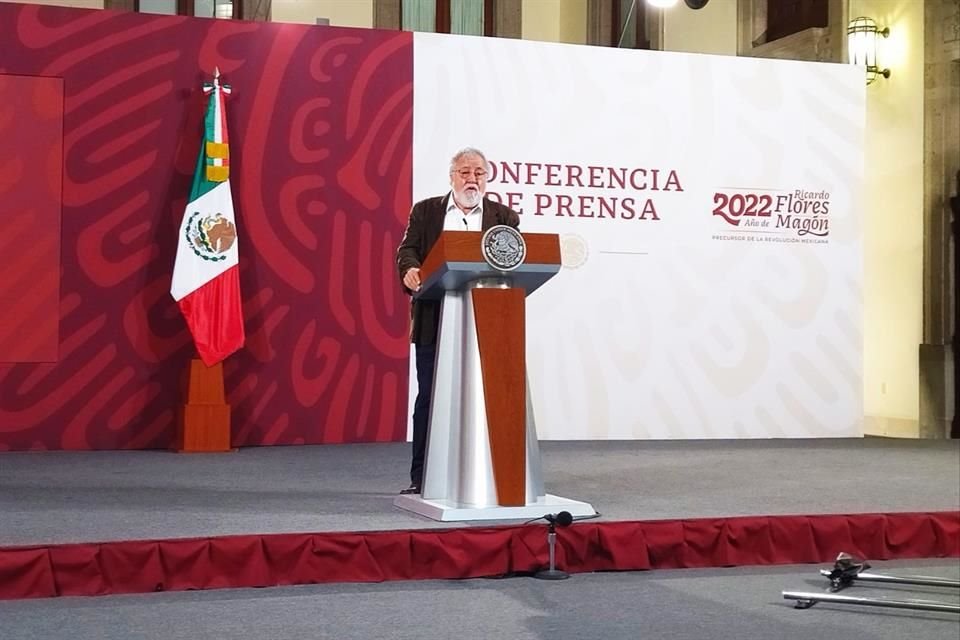 Alejandro Encinas, subsecretario de Derechos Humanos, Población y Migración de la Secretaría de Gobernación.