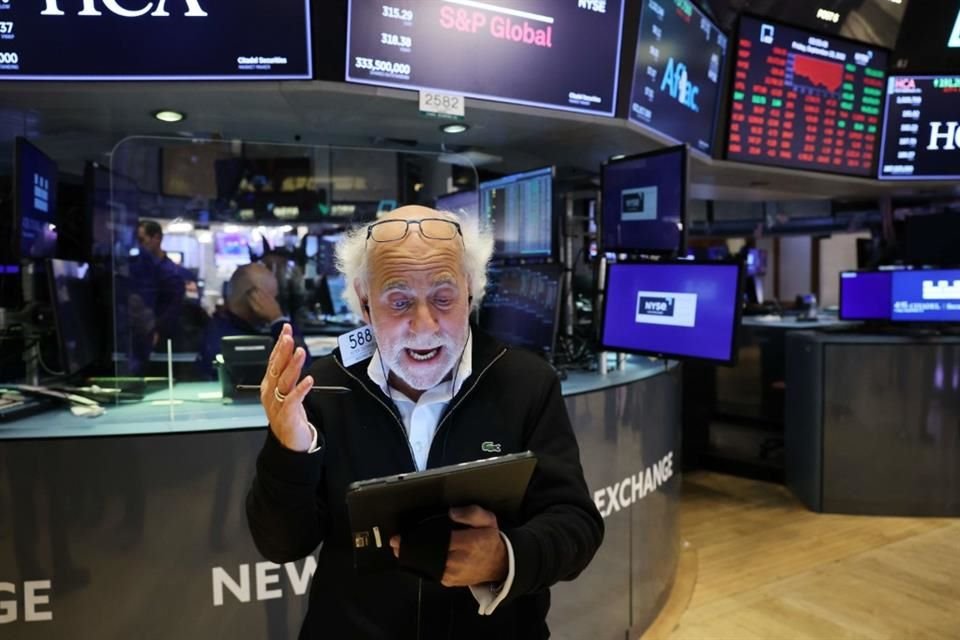 Los índices en Wall Street cayeron más de 4 por ciento en la semana.