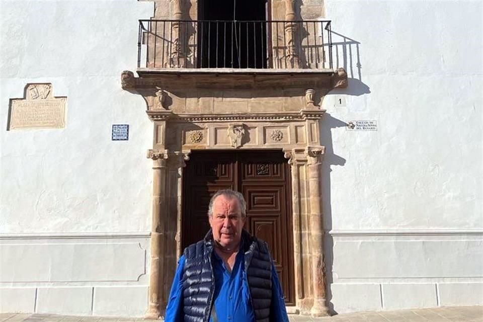 Alista Mauricio apertura de su palacio en España
