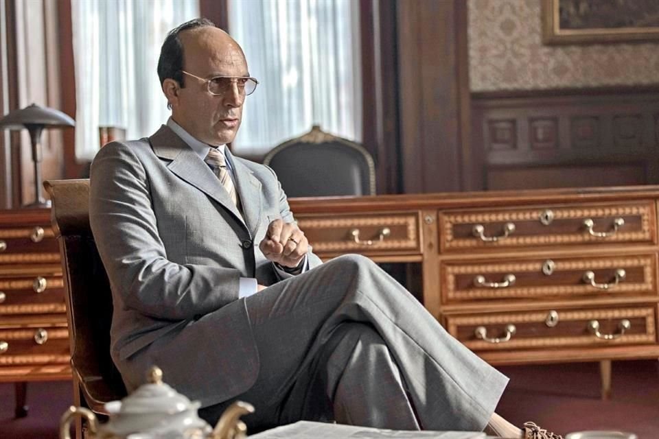 Antonio de la Vega interpreta en 'Un Extraño Enemigo' al ex mandatario Luis Echeverría.