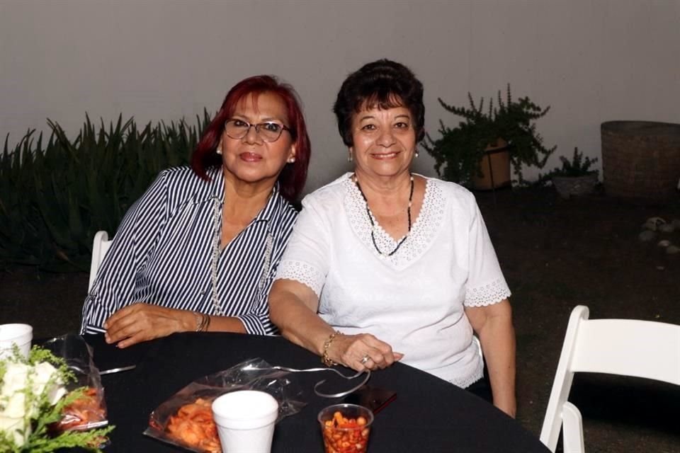 Caty Fraga y Betty Torres