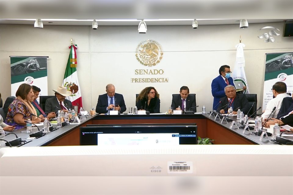 La comisión de Energía del Senado convalidó esta noche la idoneidad de dos los tres candidatos a comisionados presidente de la Comisión Reguladora de Energía.