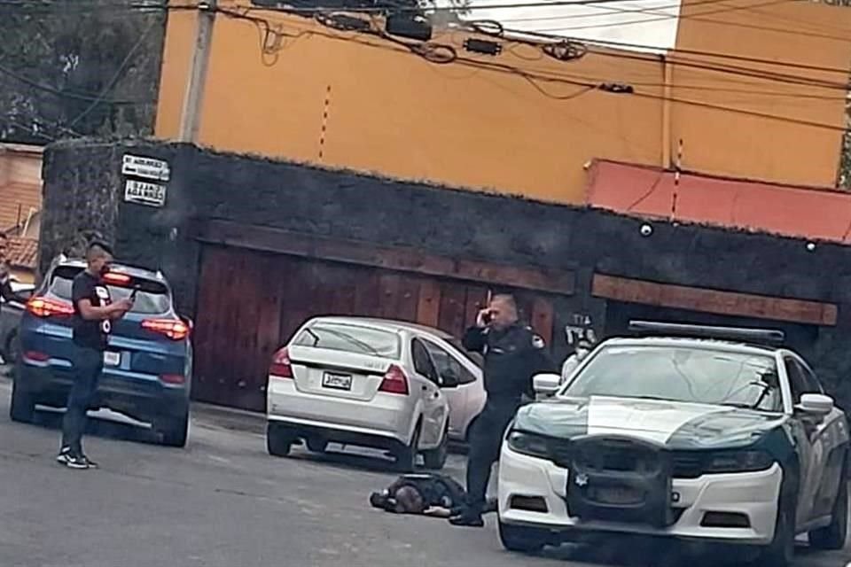 La agresión ocurrió al filo del mediodía, en la esquina de Calle Las Flores y Prolongación Abasolo.