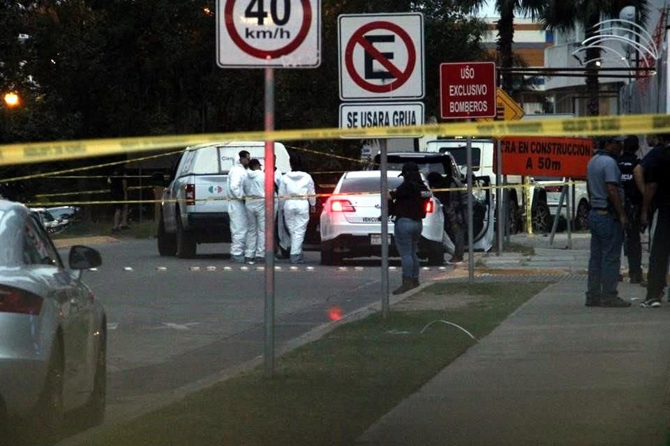 Tras el terror que vivieron ciudadanos por balacera en Andares, el Gobernador de Jalisco dijo que reforzarán vigilancia en varios puntos de la Ciudad.