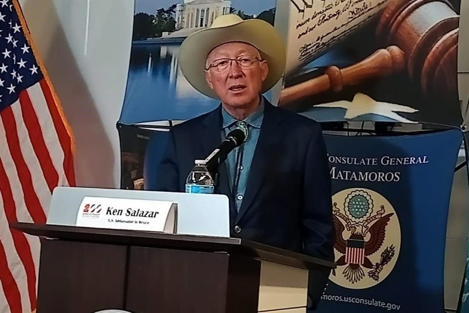 Ken Salazar, Embajador de EU en México.