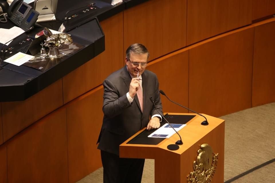 Durante comparecencia, Canciller Ebrard dijo a senadores que presentará las demandas necesarias contra el tráfico de armas en EU.