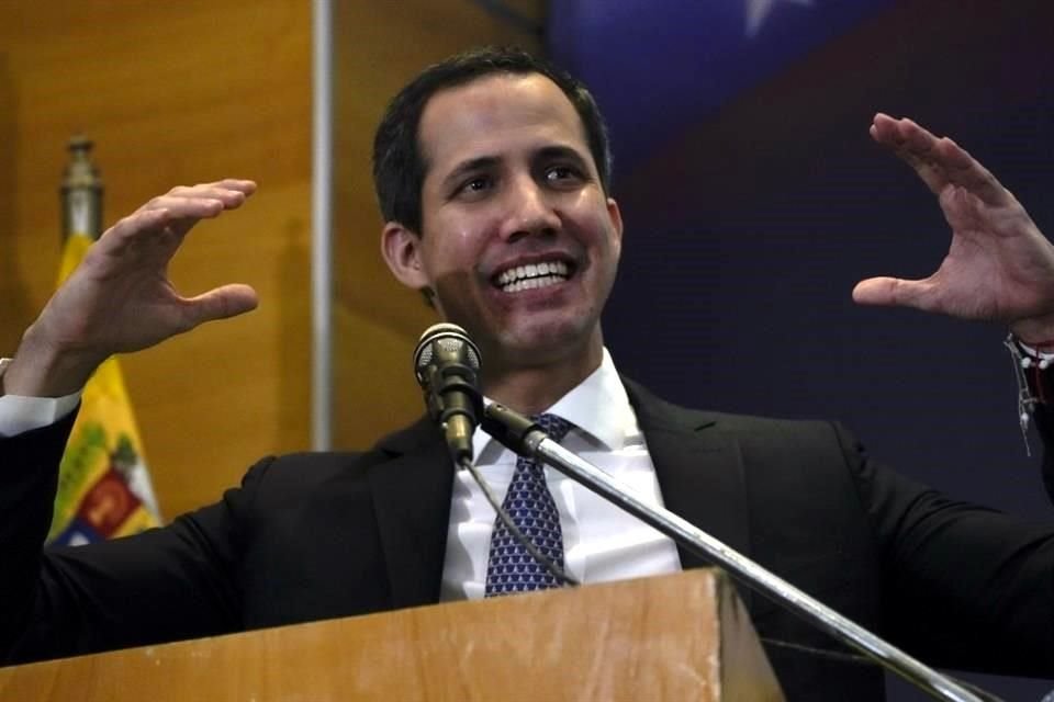 El opositor Juan Guaidó durante una conferencia de prensa en Caracas, Venezuela.