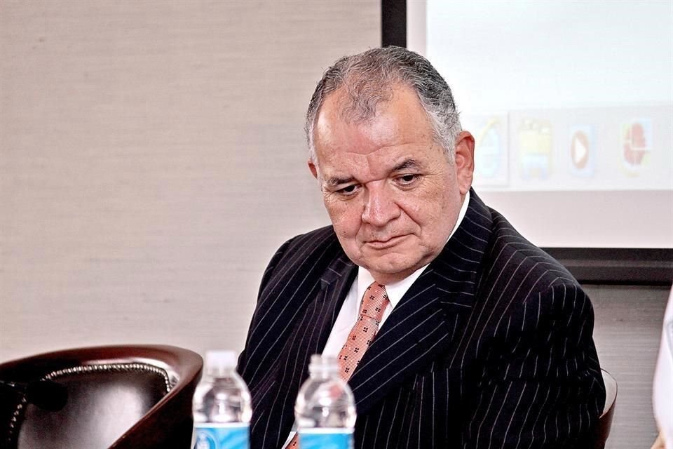 Manuel Bailón, ex presidente del Colegio de Notarios.