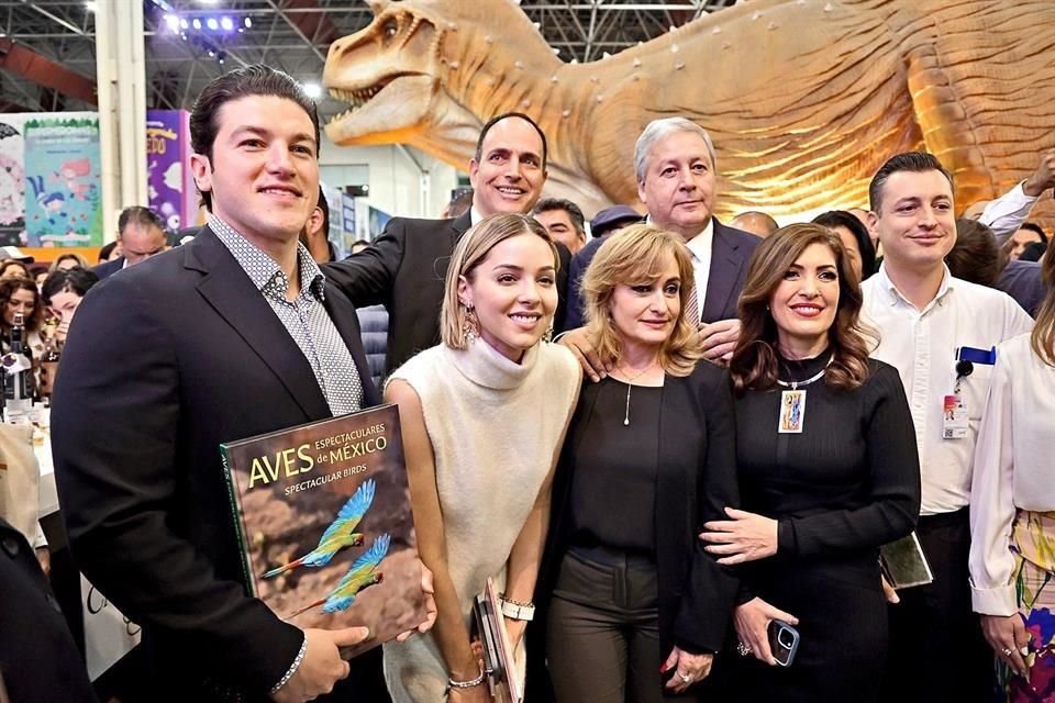 El recorrido inaugural estuvo presidido por el Gobernador Samuel García, su esposa Mariana Rodríguez y por el Alcalde de Monterrey Luis Donaldo Colosio.