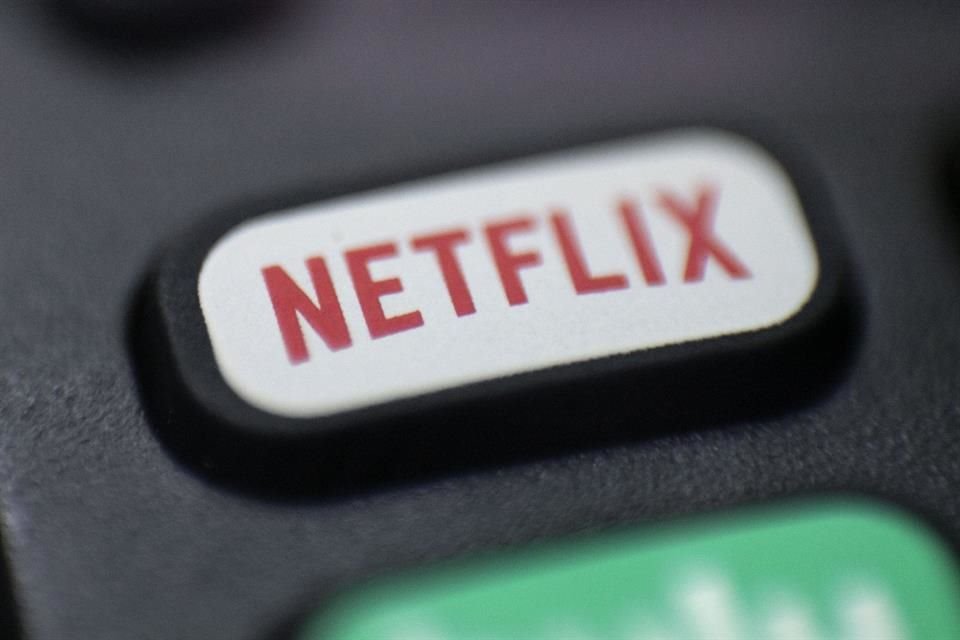 La plataforma Netflix le apuesta a una versión económica de su servicio streaming, ahora contará con anuncios.