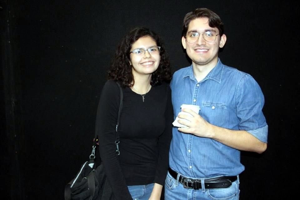 Angeles Serna y Kevin Rodríguez