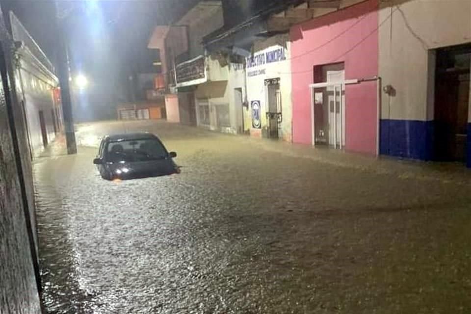 El Municipio de Pichucalco en CHiapas, es el más afectado.