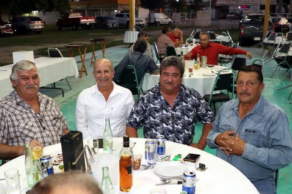 Jorge Elizondo, Sergio Guajardo, Pepe Villarreal y Chema Guajardo