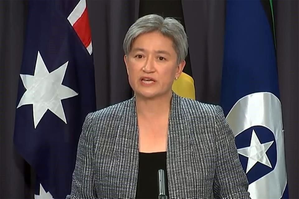 La ministra de Relaciones Exteriores de Australia, Penny Wong, anunció que su país ha revocado el reconocimiento de un gobierno anterior de Jerusalén Occidental como la capital de Israel.